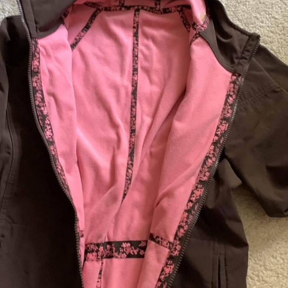 Lululemon Coffee Brown Utility Jacket with Pink Lining Fits size US 8